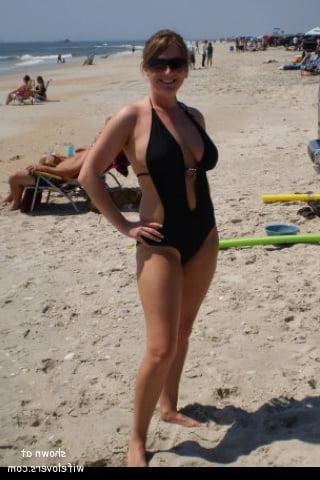 25P Cougar Mature MILF - 4