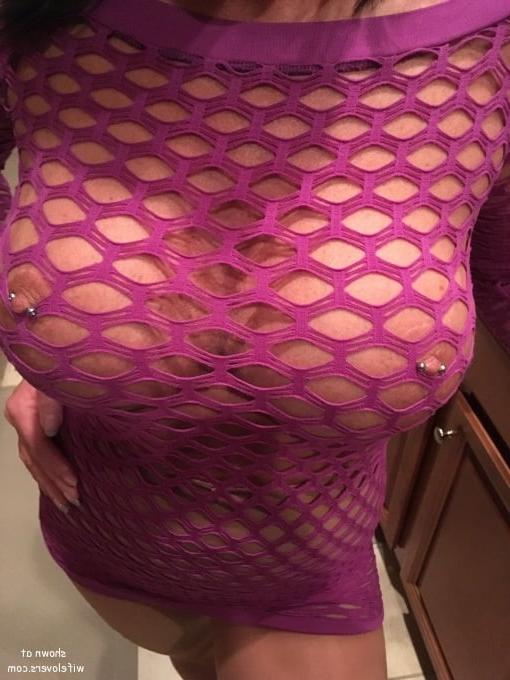 25P Cougar Mature MILF - 4