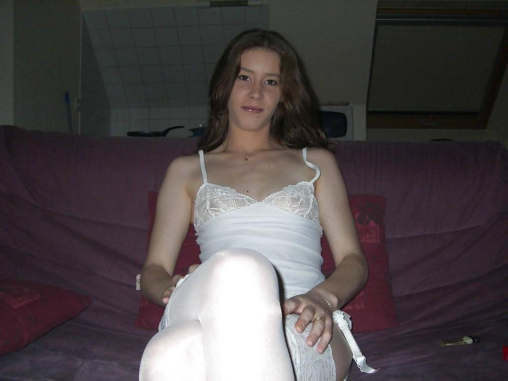 25P Sweet amateur teen