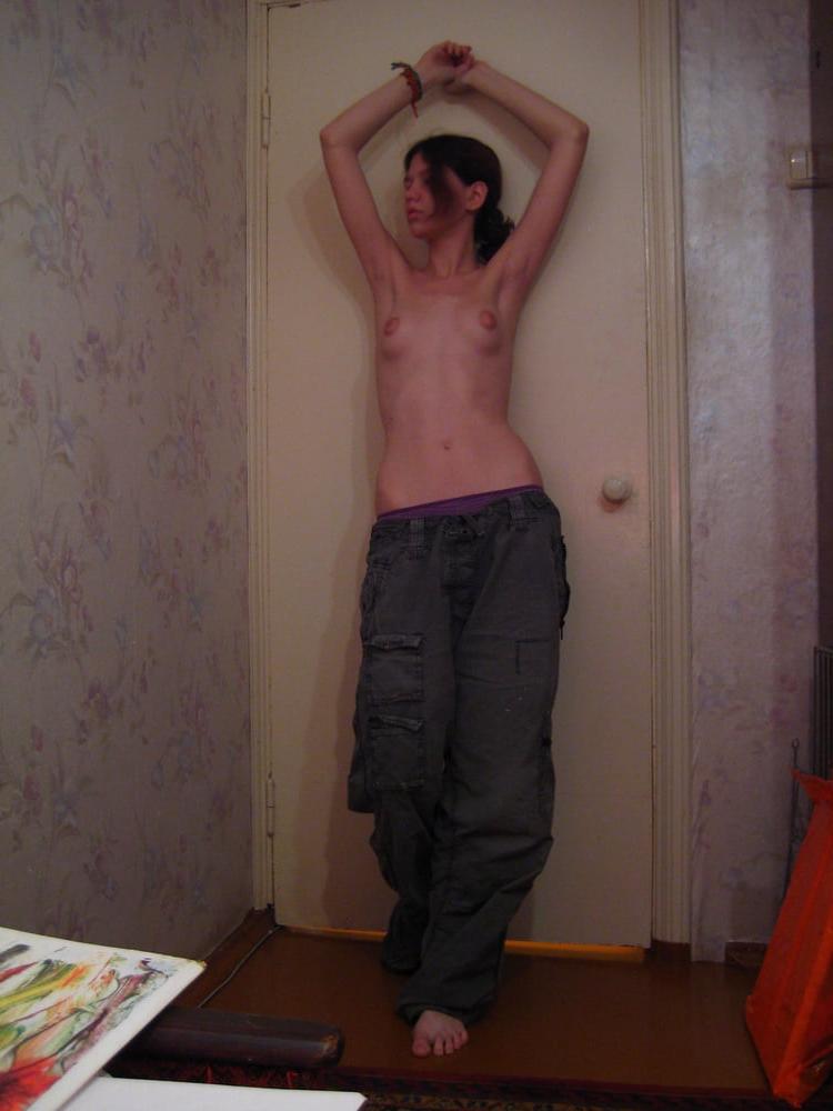 25P Tiny tits amateur pics 205