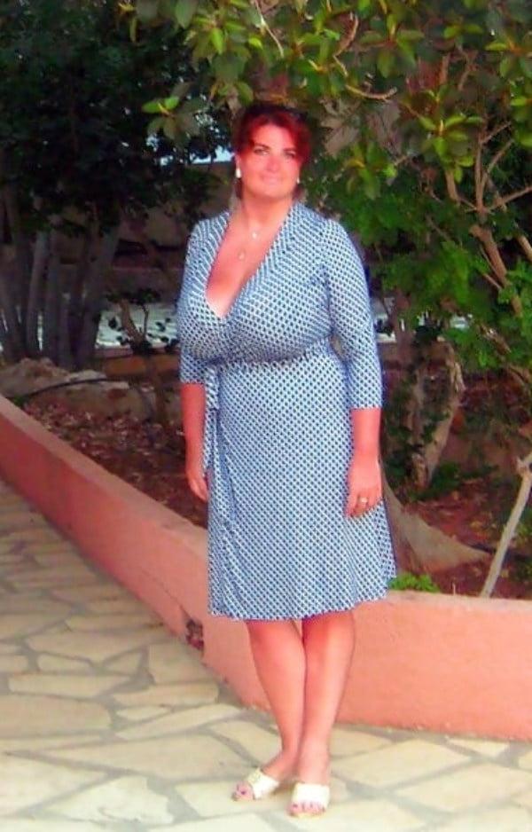 25P Beautiful and Busty MILFs 17