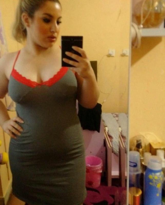 25P Sexy MILF with Big tits