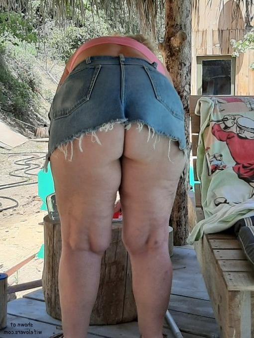 25P Amateur Wife Club - 2