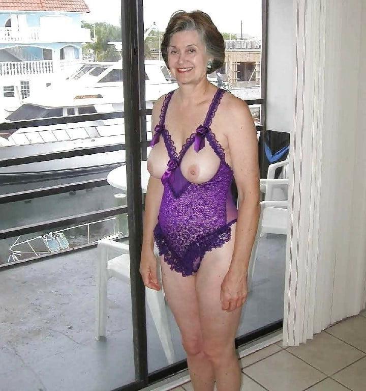 25P The Milf Mature and Gilfs Collection 265