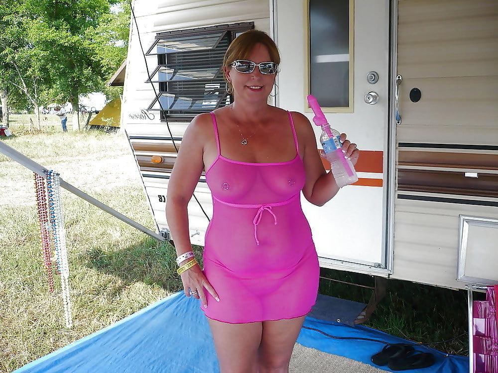 25P The Milf Mature and Gilfs Collection 240