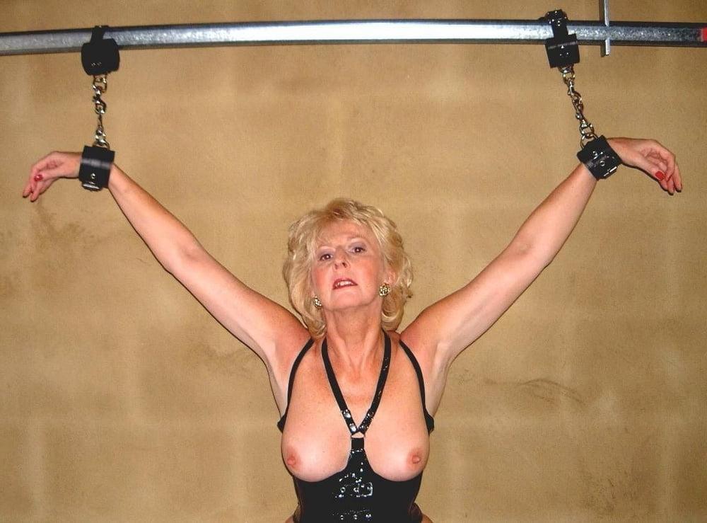 25P Hot Amateur Momm  006