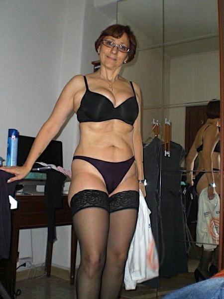 25P The Milf Mature and Gilfs Collection 242