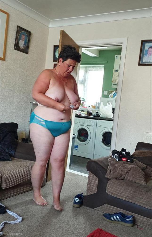 25P Amateur wives