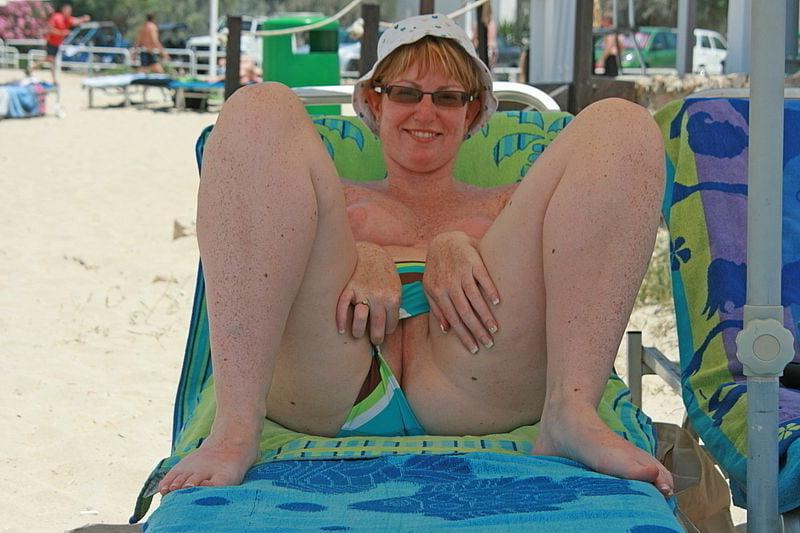 25P The Milf Mature and Gilfs Collection 208