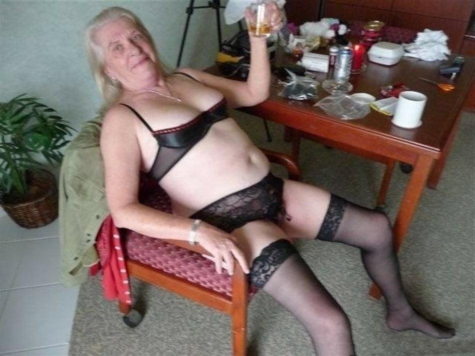 25P The Milf Mature and Gilfs Collection 219