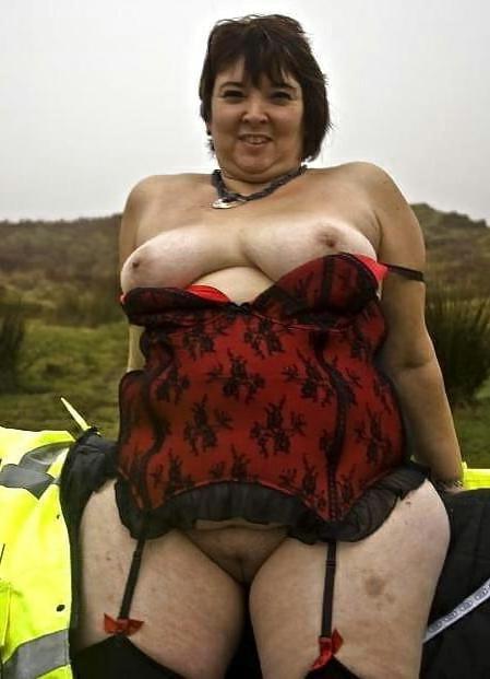 25P The Milf Mature and Gilfs Collection 212