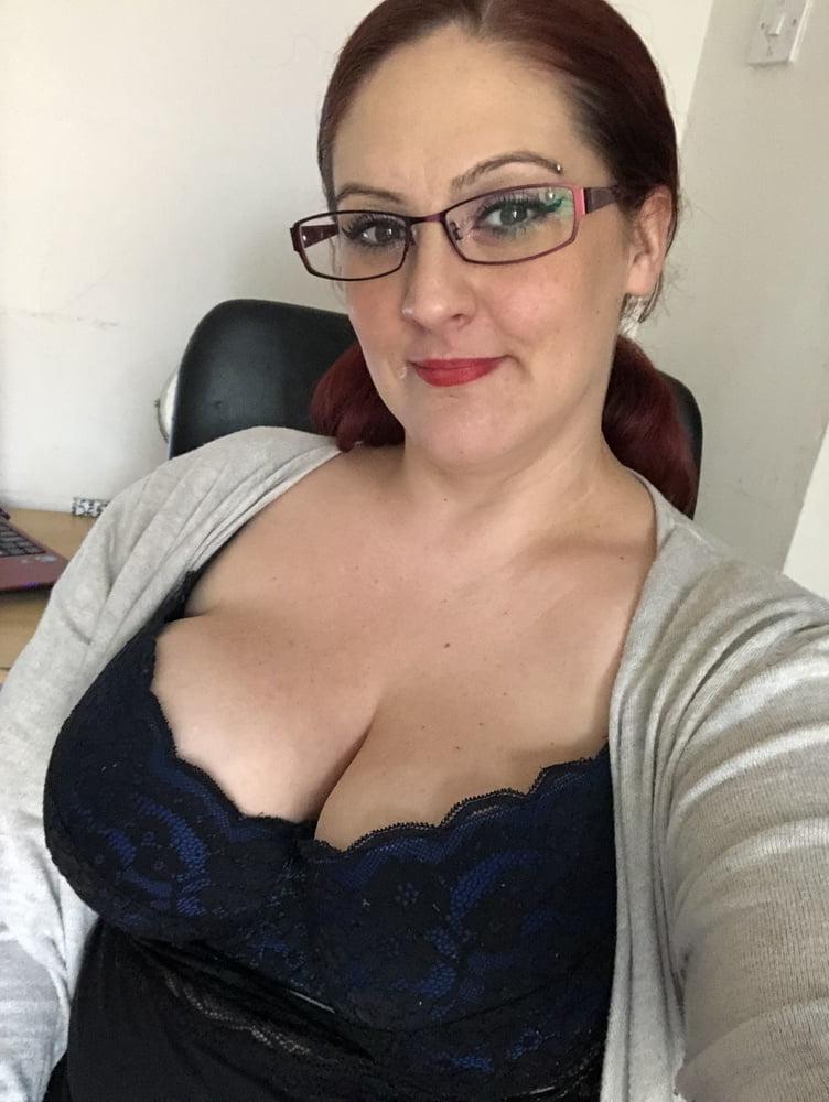 24P Beautiful and Busty MILFs 15