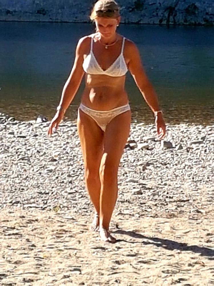 25P Amateur Wives - Exposed 1