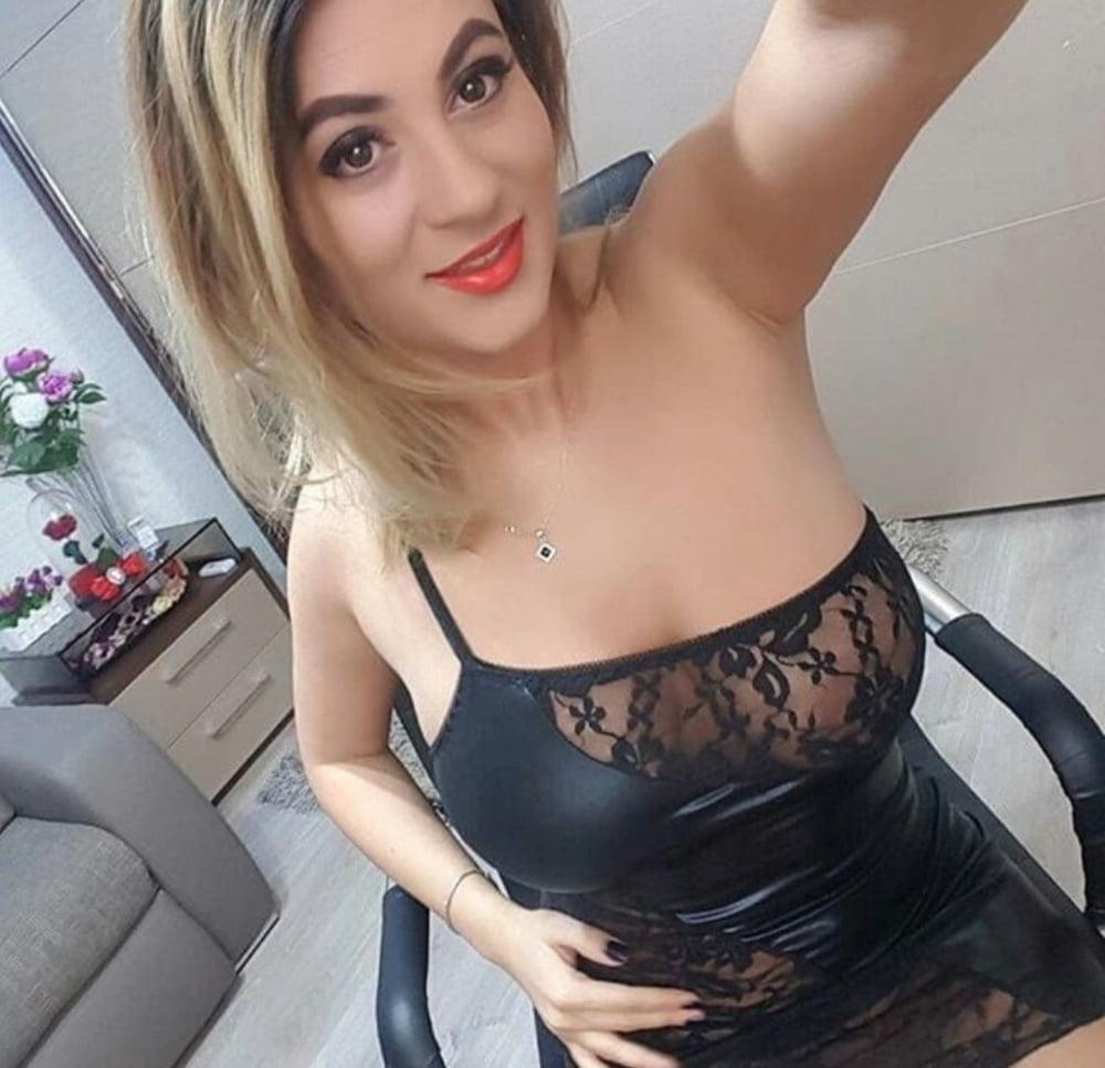 23P TURKISH MILF VOL14