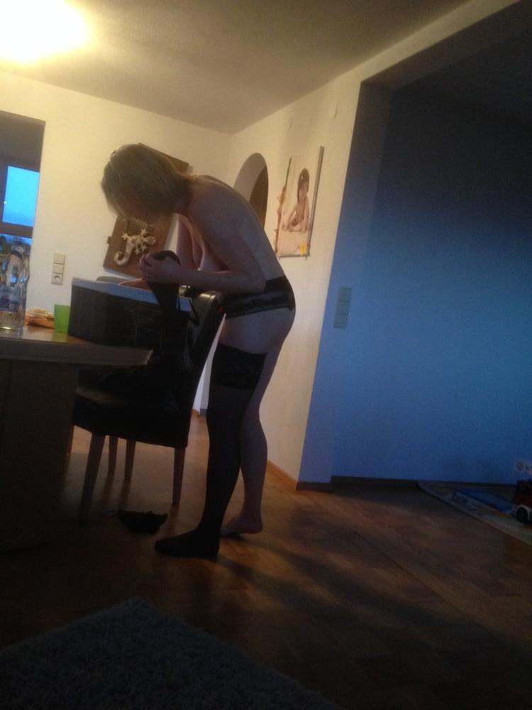 25P 147 hot milf