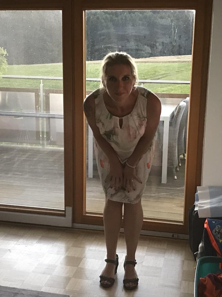 25P 147 hot milf