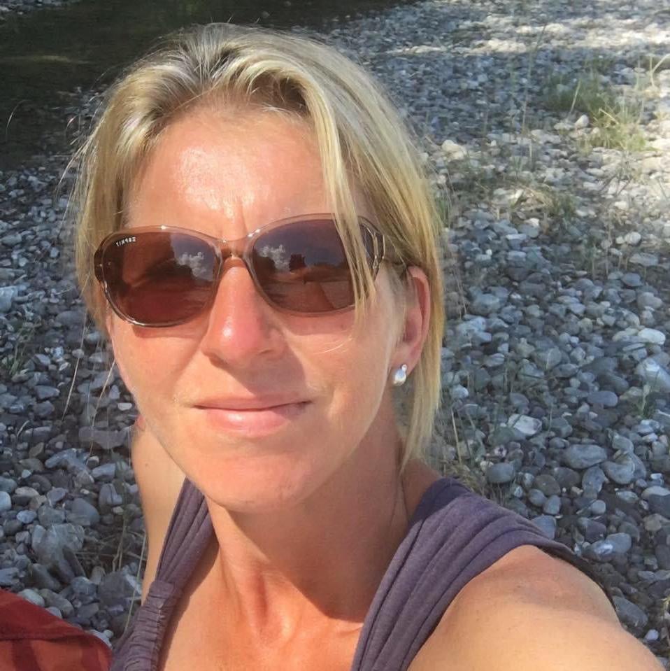 25P 147 hot milf