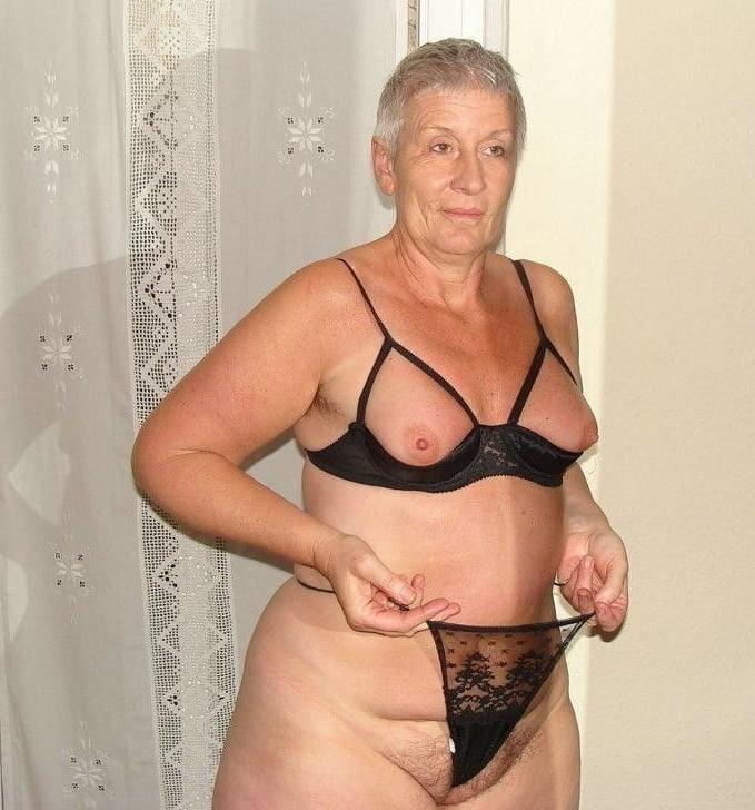 25P The Milf Mature and Gilfs Collection 213