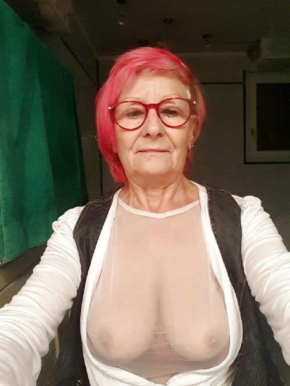 25P The Milf Mature and Gilfs Collection 118