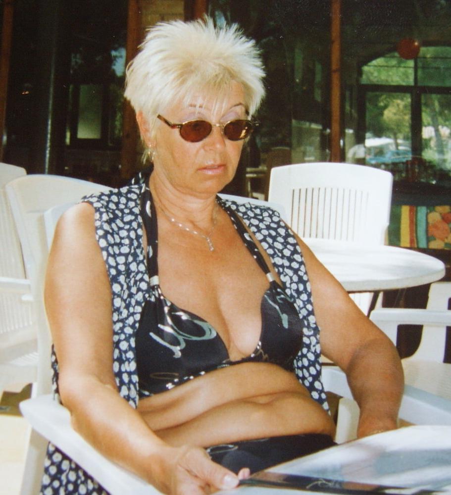 25P MILF and Mature
