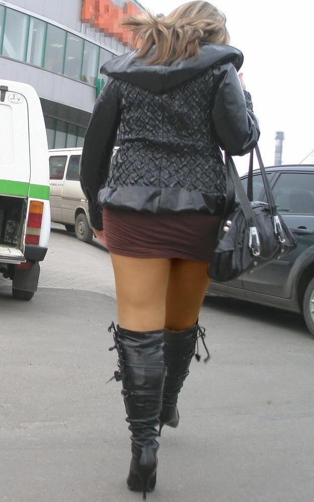 25P Milfs &amp; Gilfs wearing boots no.80