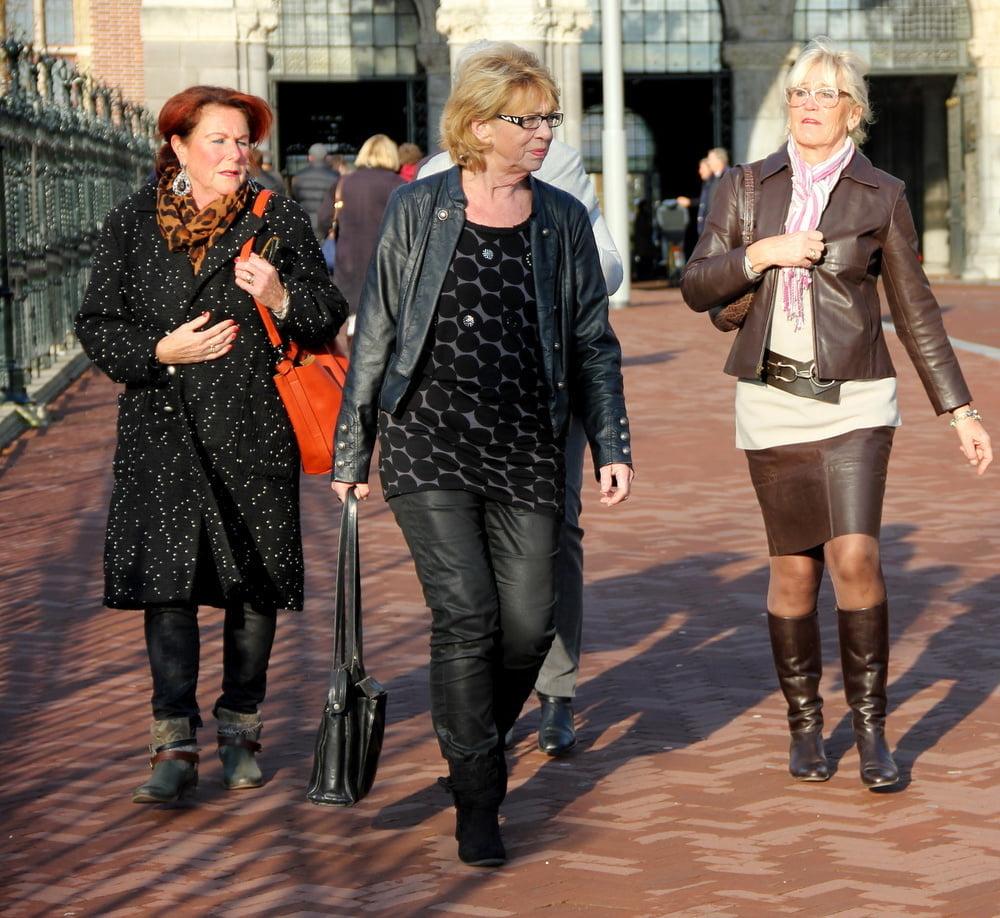 25P Milfs &amp; Gilfs wearing boots no.80