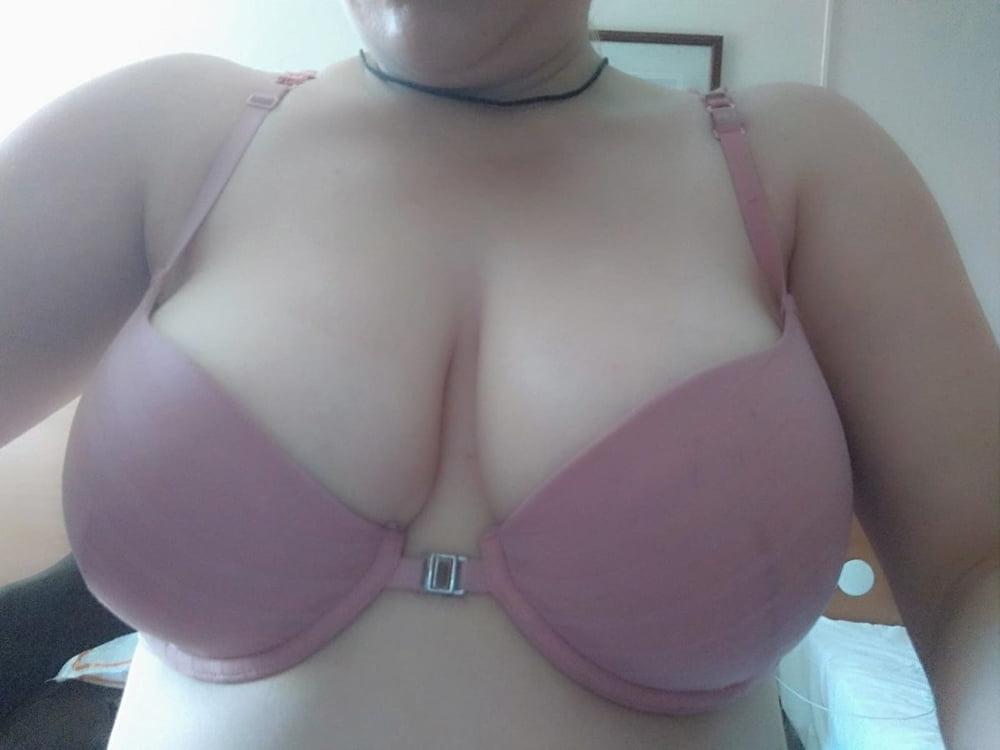 25P TURKISH MILF VOL10