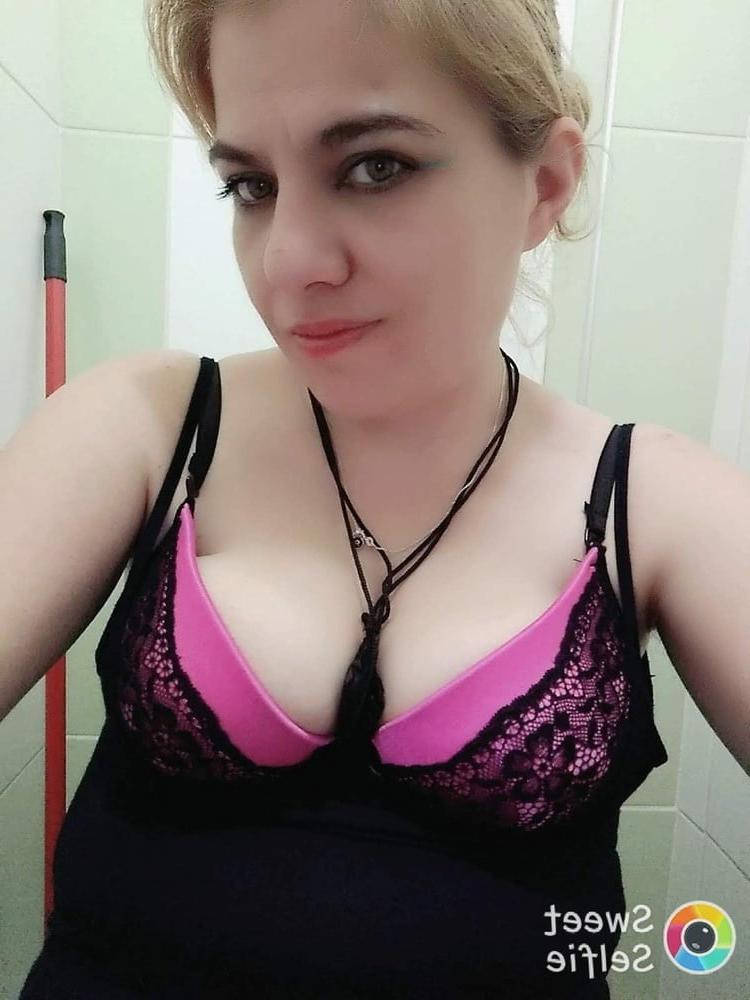25P TURKISH MILF VOL10