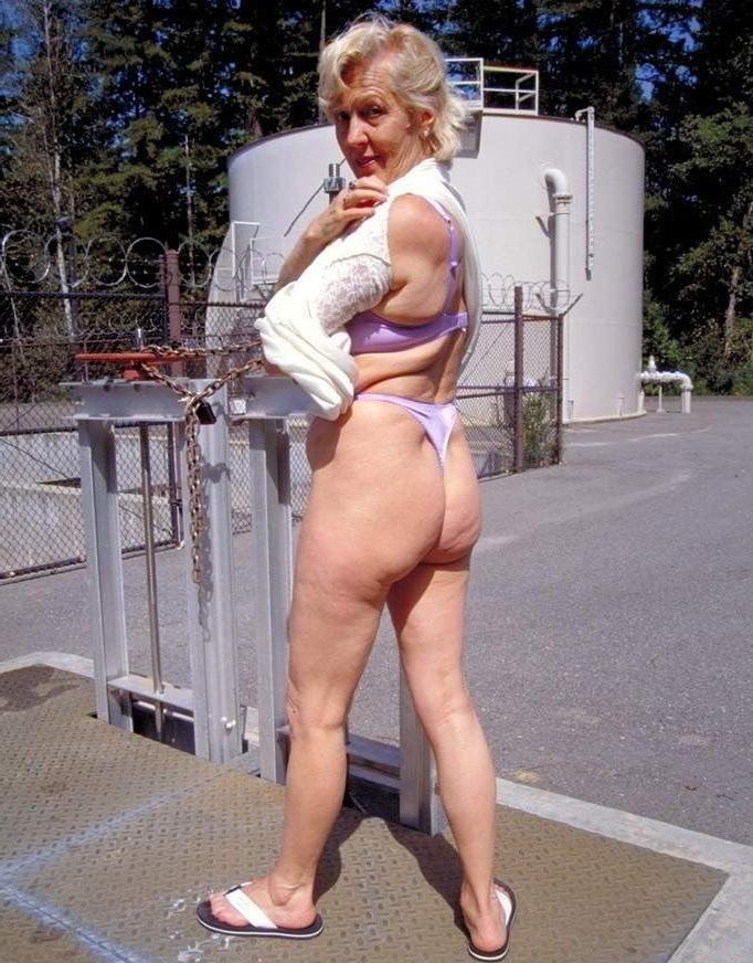 25P The Milf Mature and Gilfs Collection 151