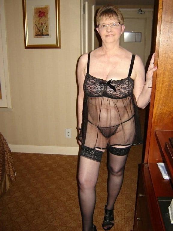 25P The Milf Mature and Gilfs Collection 120