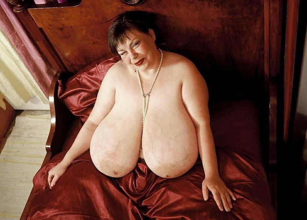 25P The Milf Mature and Gilfs Collection 150
