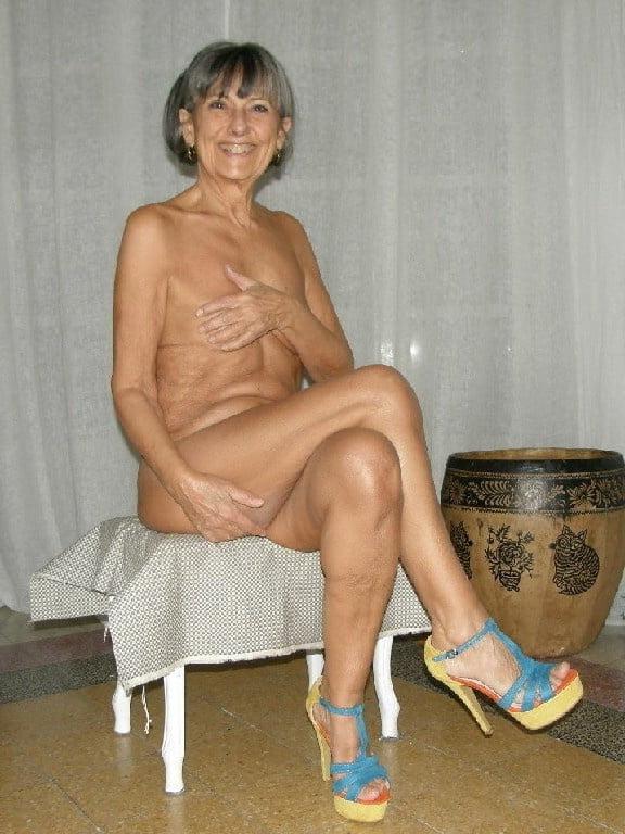 25P The Milf Mature and Gilfs Collection 150