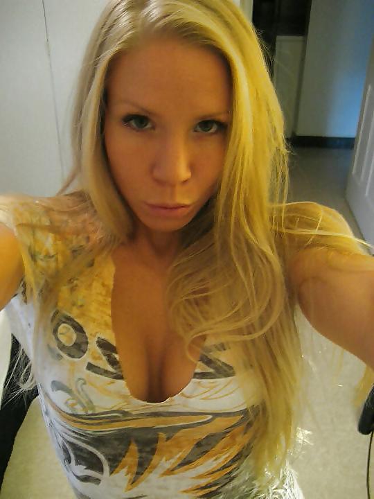 19P Best of MILF friends on xHamster