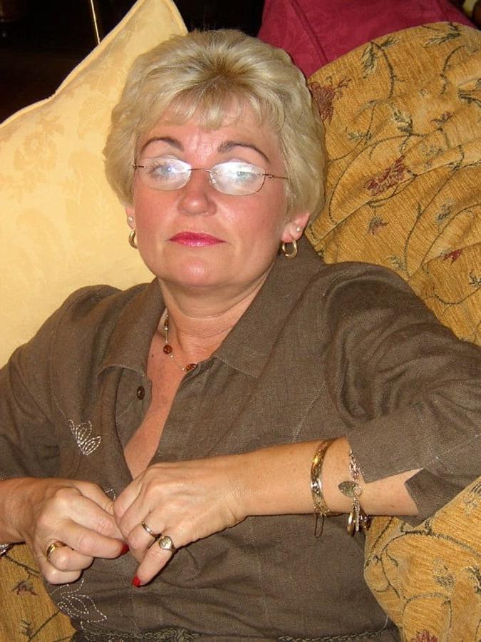 25P Verschiedene sexy MILFs 2