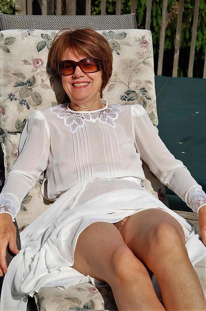 25P The Milf Mature and Gilfs Collection 46