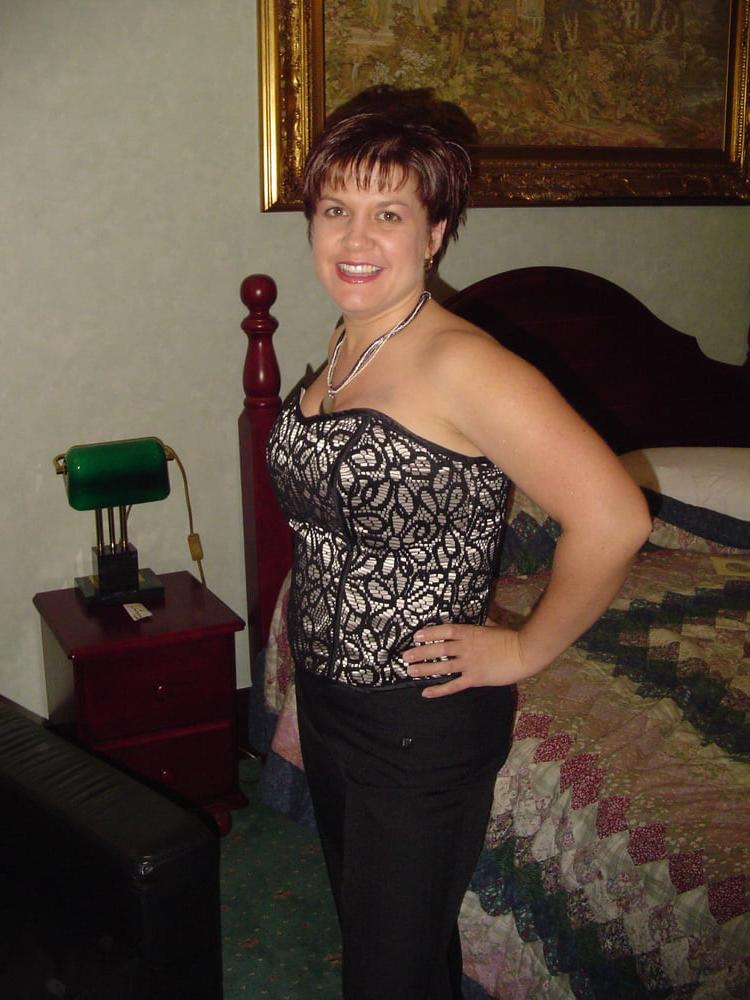 25P The Milf Mature and Gilfs Collection 23