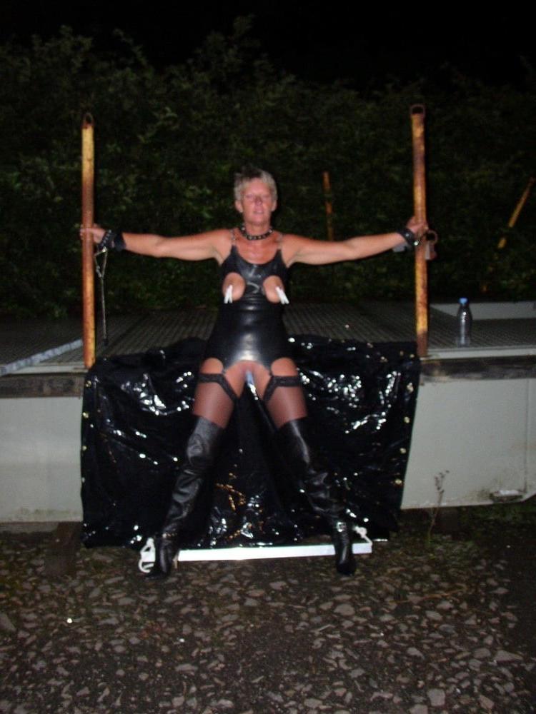25P Traum-Milf-Oma 216