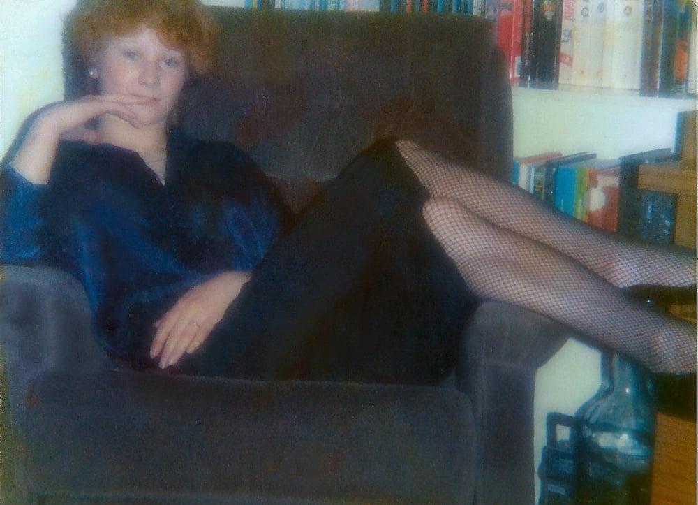 25P UK MILF early 1990's