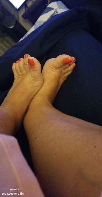 25P Amateur Wives - 4