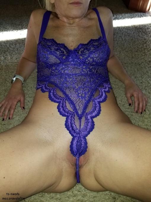 25P Amateur Wives - 4
