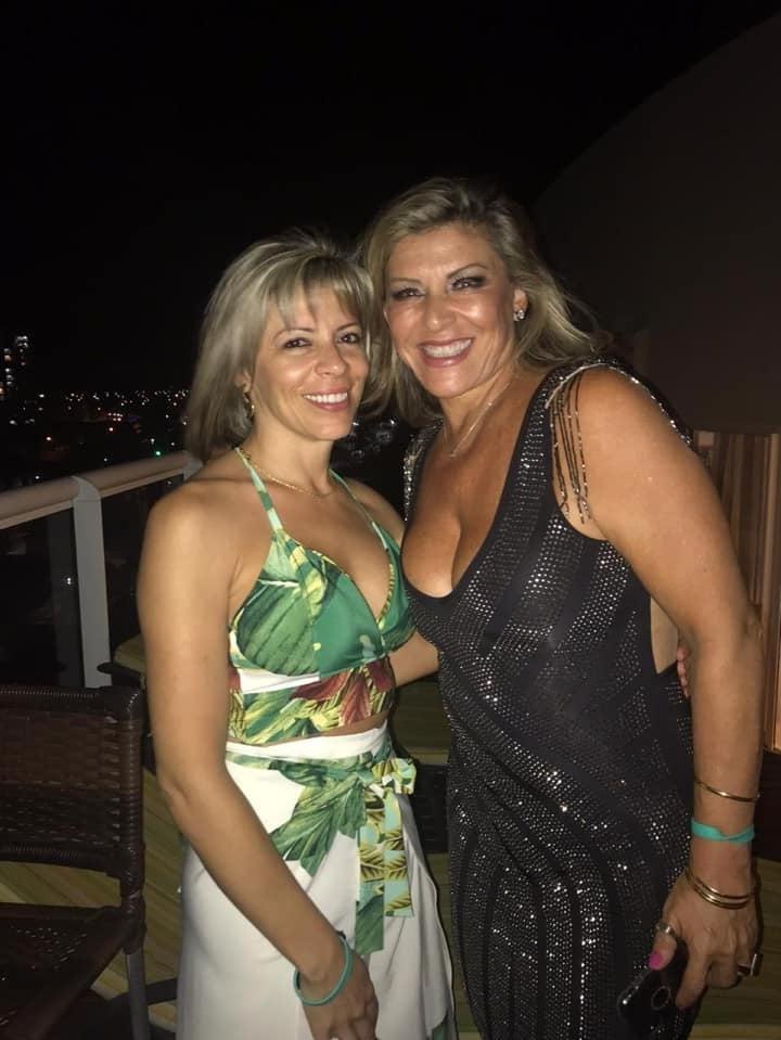 25P BRAZILIAN MILF