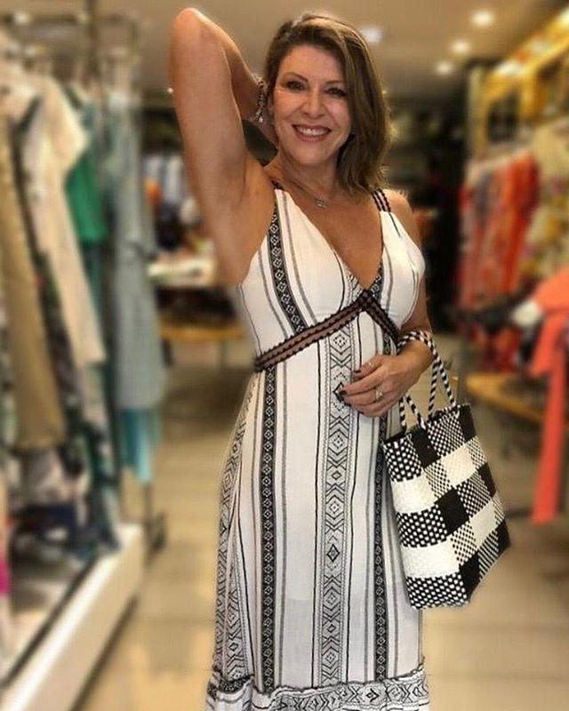 25P BRAZILIAN MILF