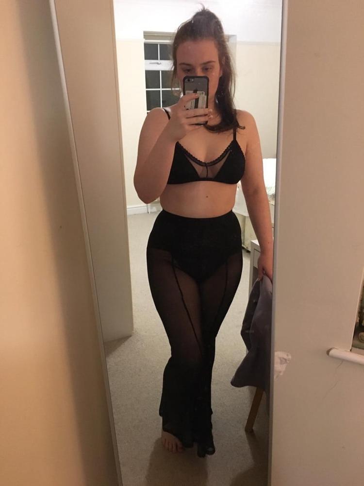 25P Beautiful MILFs 6