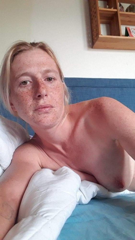 25P Dream Milf Granny 211