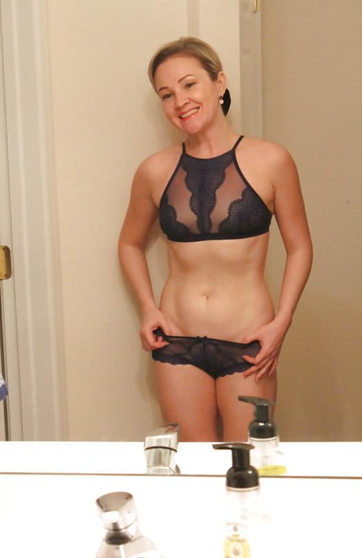 25P Beautiful MILFs 5