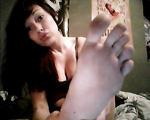25P Awesome Amateur Teen Feet Part XXI