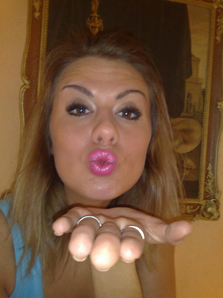 25P Hot milf