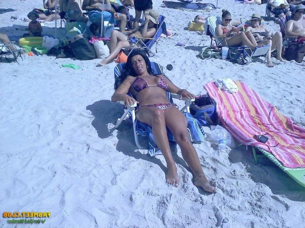 8P American MILF Slut from fabmeet.club
