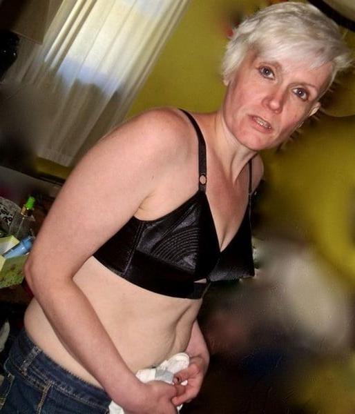 25P Milf Lucinda 2