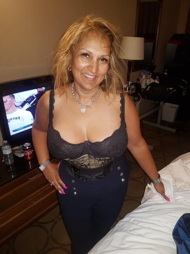 25P MILF Wives 108